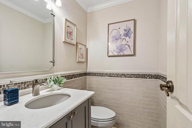 1763 TEAROSE LN, Cherry Hill, NJ 08003