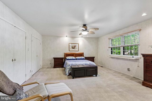 1763 TEAROSE LN, Cherry Hill, NJ 08003