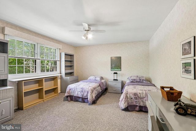 1763 TEAROSE LN, Cherry Hill, NJ 08003
