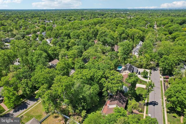 1763 TEAROSE LN, Cherry Hill, NJ 08003