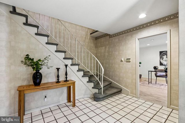 1763 TEAROSE LN, Cherry Hill, NJ 08003
