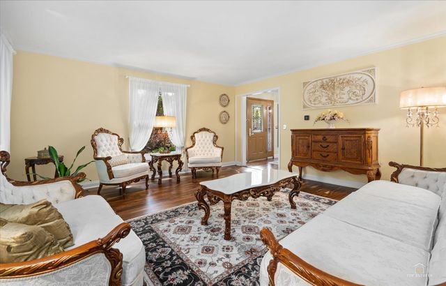 28W486 Mack Road, West Chicago, IL 60185