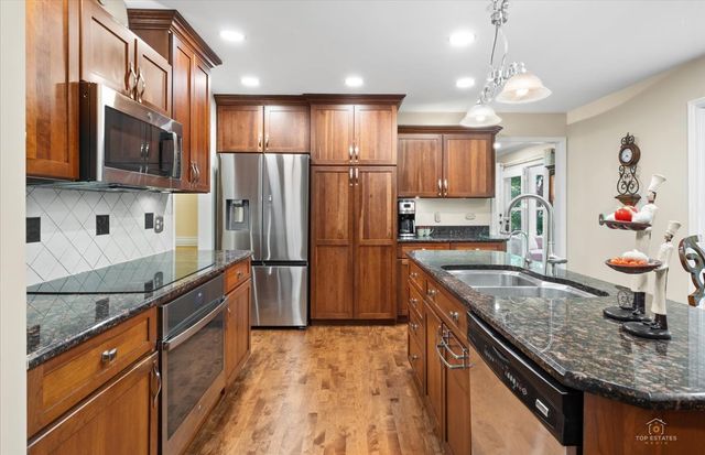 28W486 Mack Road, West Chicago, IL 60185