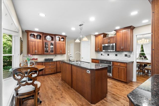 28W486 Mack Road, West Chicago, IL 60185