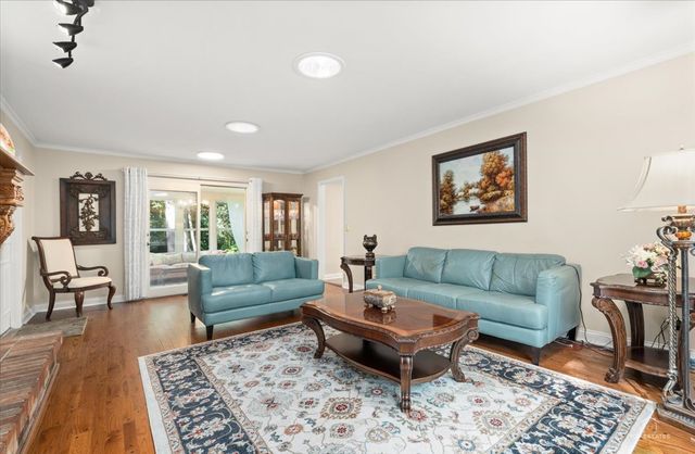 28W486 Mack Road, West Chicago, IL 60185