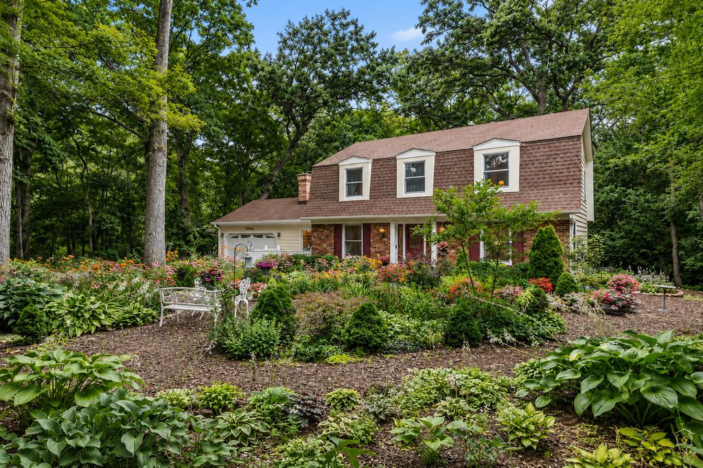 28W486 Mack Road, West Chicago, IL 60185
