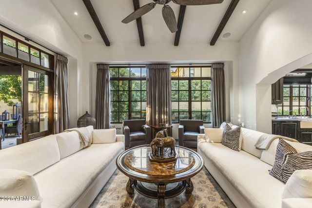 4949 E LINCOLN Drive 18, Paradise Valley, AZ 85253