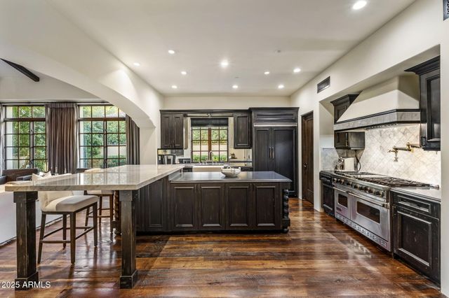 4949 E LINCOLN Drive 18, Paradise Valley, AZ 85253