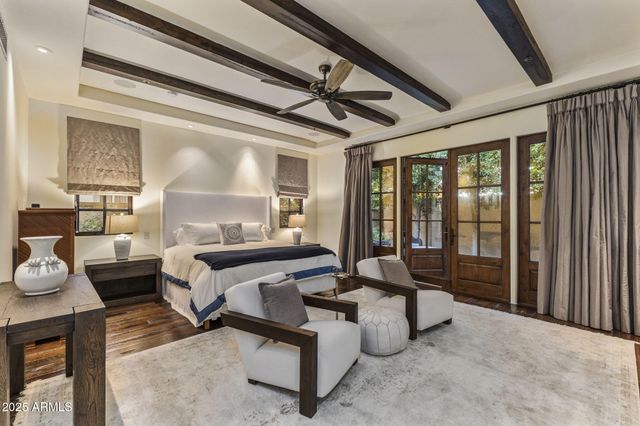 4949 E LINCOLN Drive 18, Paradise Valley, AZ 85253