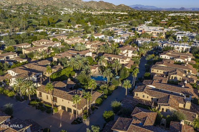 4949 E LINCOLN Drive 18, Paradise Valley, AZ 85253