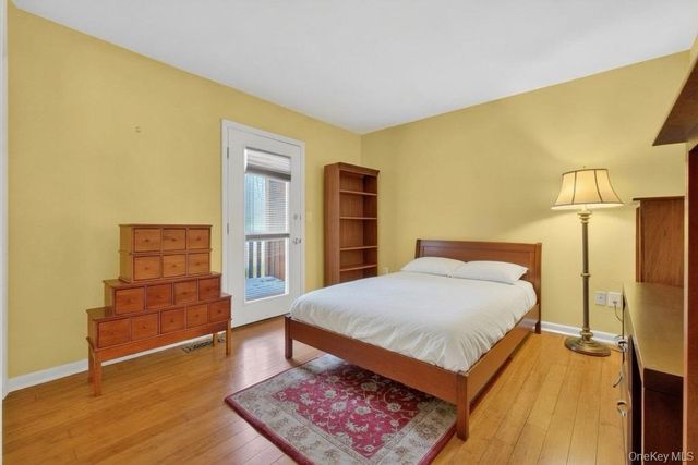 202 Falcon Court, Poughkeepsie, NY 12603