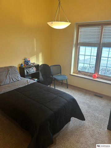 2240 Gunnison Drive, Lincoln, NE 68521