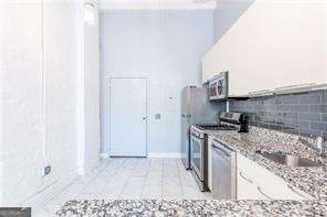 210 Walker Street SW 1, Atlanta, GA 30313