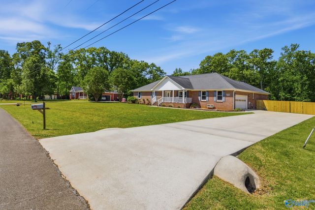 148 Whitt Haven Drive, Toney, AL 35773