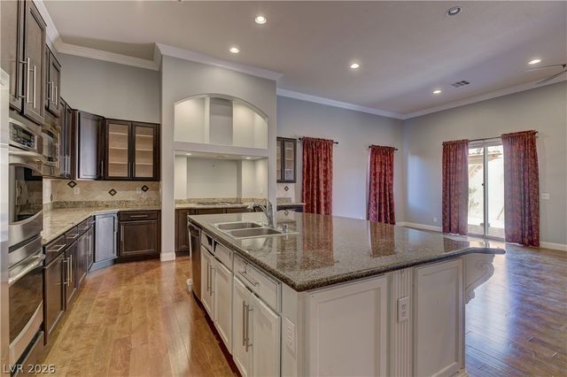972 Rue Grand Paradis Lane, Henderson, NV 89011