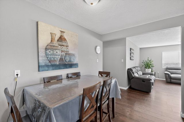 220 Espejo Street NE, Albuquerque, NM 87123