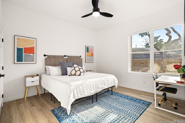 1277 Timberlane Dr, Canyon Lake, TX 78133