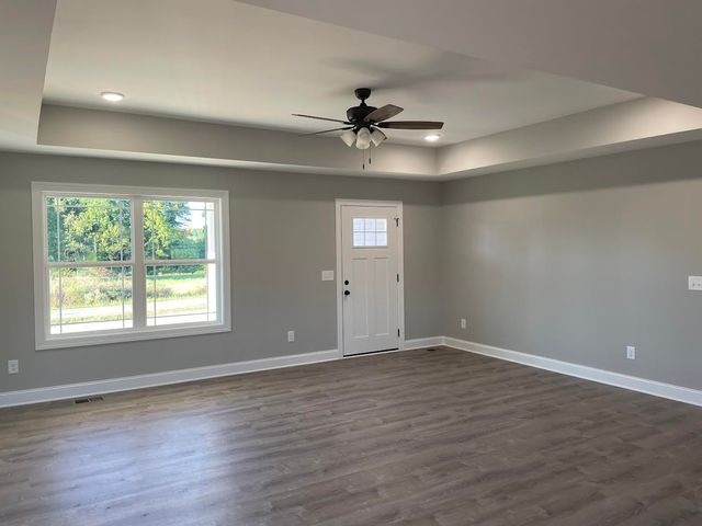 240 Hidden Hills Lane, Summertown, TN 38483