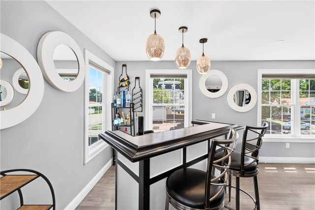 318 Farmington Avenue, Cranston, RI 02920