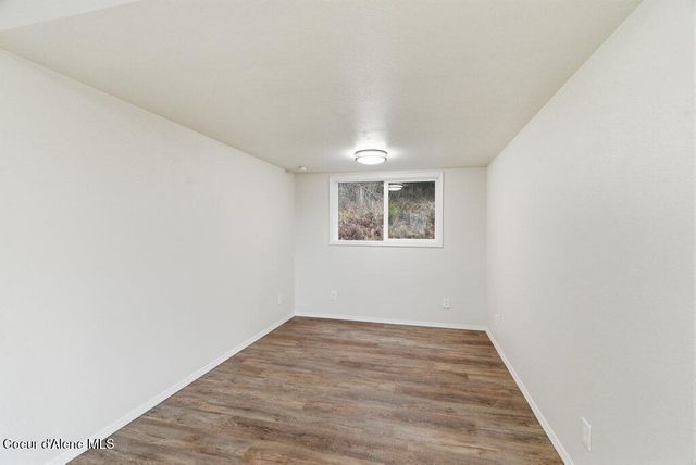 14895 N Crystal Springs LN, Rathdrum, ID 83858