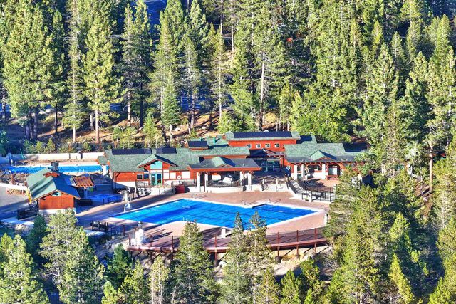 12491 Northwoods Blvd Apt 3, Truckee, CA 96161