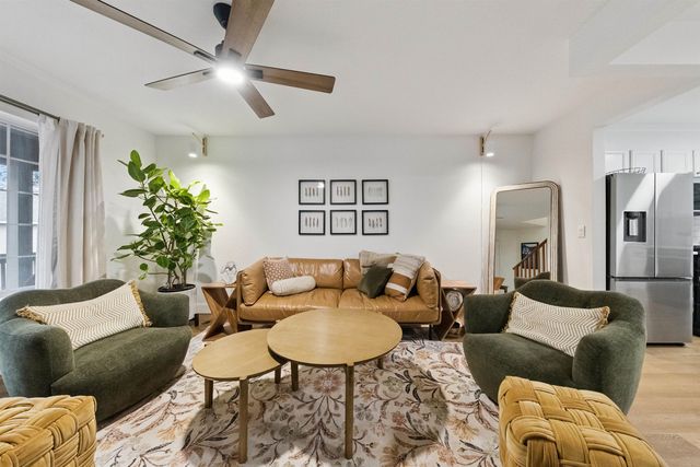 12491 Northwoods Blvd Apt 3, Truckee, CA 96161