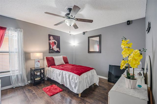 2320 SANTA ANA STREET, Kissimmee, FL 34743