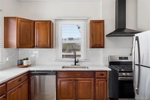 20 E 4th Avenue, Denver, CO 80203