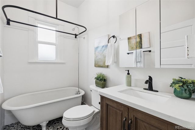 20 E 4th Avenue, Denver, CO 80203