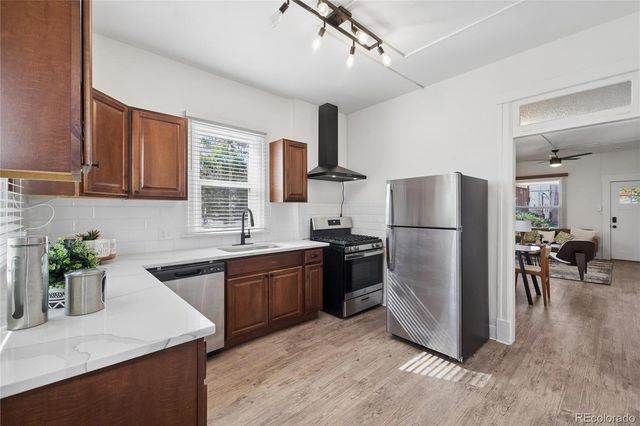 20 E 4th Avenue, Denver, CO 80203