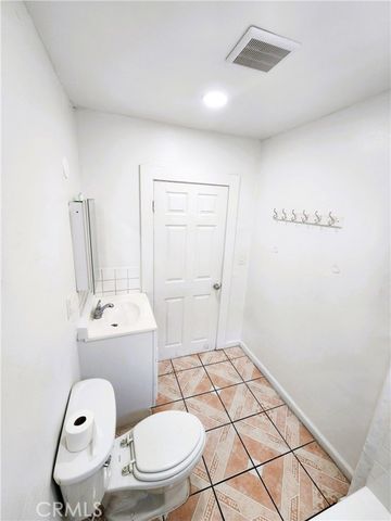 1210 W Manchester Ave, Los Angeles, CA 90044