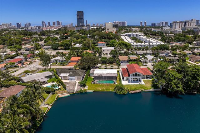 21320 NE 25th Court, Miami, FL 33180