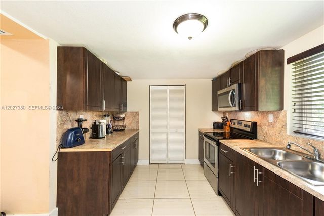 12741 Wood Street, Miami, FL 33167