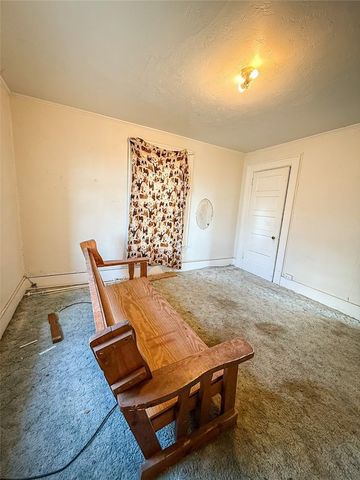 248 E Fulton St, Butler, PA 16001