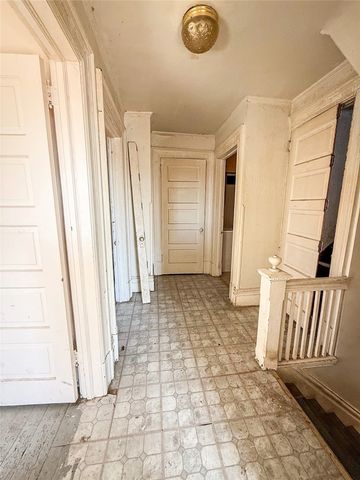 248 E Fulton St, Butler, PA 16001