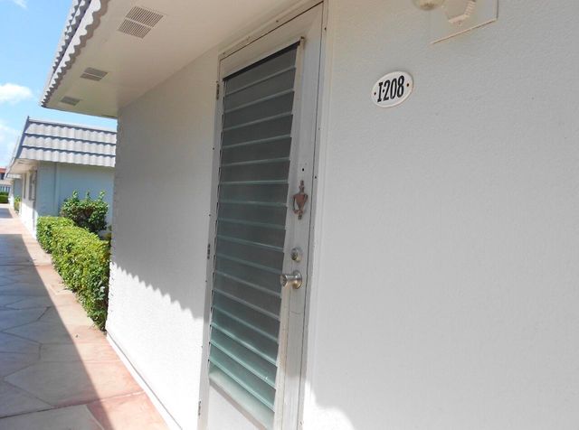 208 Valencia I, Delray Beach, FL 33446
