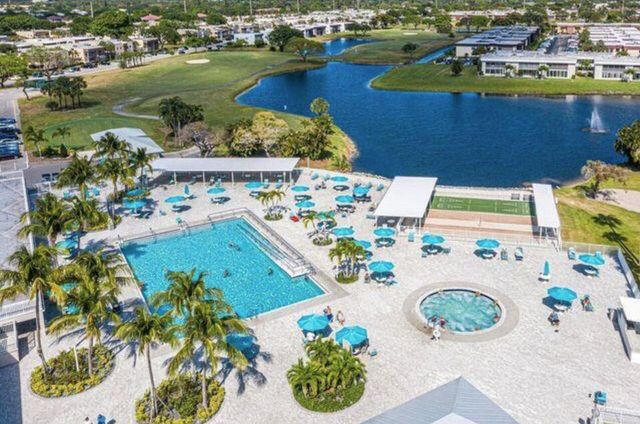 208 Valencia I, Delray Beach, FL 33446