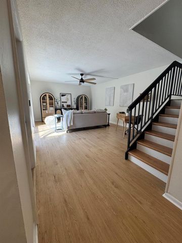 6372 Seven Springs Boulevard A, Greenacres, FL 33463