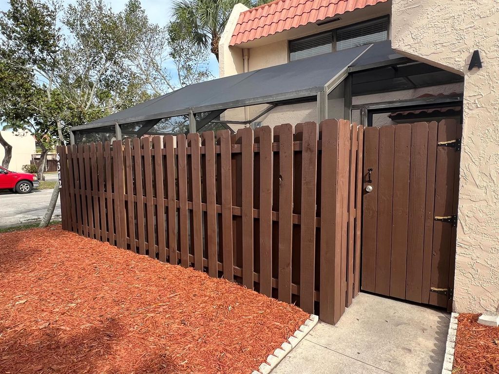 6372 Seven Springs Boulevard A, Greenacres, FL 33463