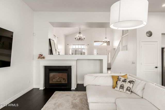 5030 E KIRKLAND Road, Phoenix, AZ 85054