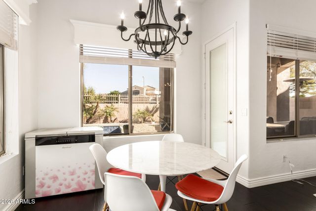 5030 E KIRKLAND Road, Phoenix, AZ 85054