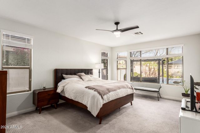 5030 E KIRKLAND Road, Phoenix, AZ 85054