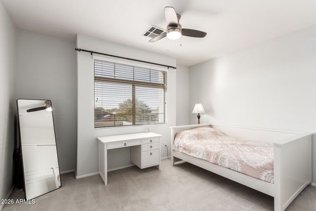 5030 E KIRKLAND Road, Phoenix, AZ 85054