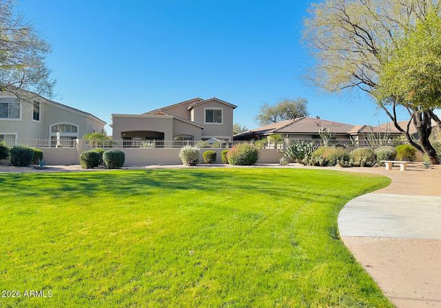 5030 E KIRKLAND Road, Phoenix, AZ 85054