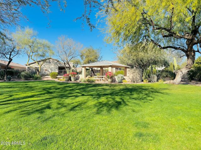 5030 E KIRKLAND Road, Phoenix, AZ 85054