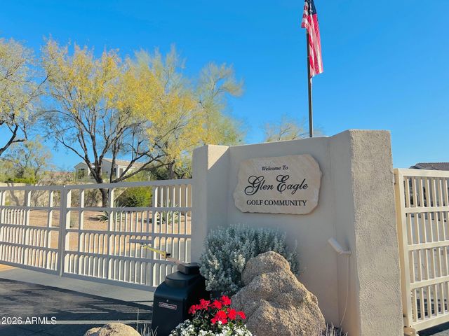 5030 E KIRKLAND Road, Phoenix, AZ 85054