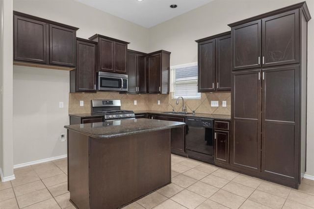 21419 Fossil Trails Drive, Spring, TX 77388