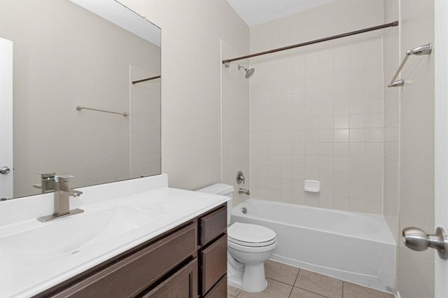 21419 Fossil Trails Drive, Spring, TX 77388