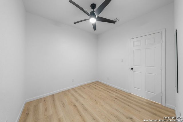 1407 W Mistletoe, San Antonio, TX 78201