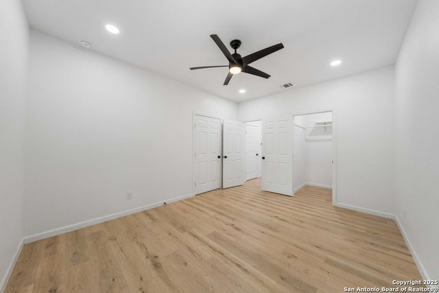 1407 W Mistletoe, San Antonio, TX 78201